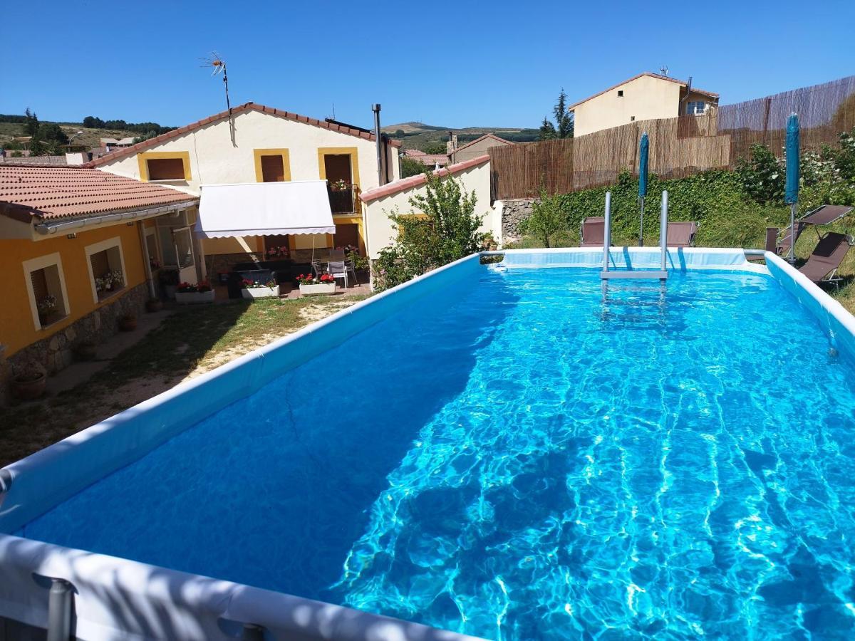 Casa rural 7 pinos Navarredonda Exterior foto
